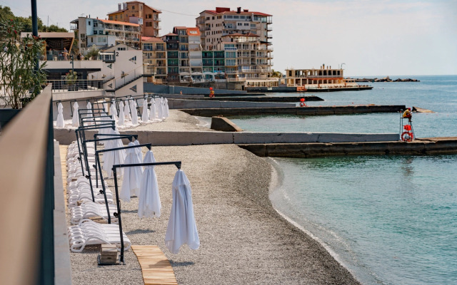 Квартира двухуровневая с панорамным видом на море