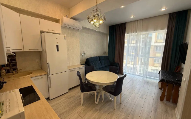 790 Na Krymskoy 89 Apartments