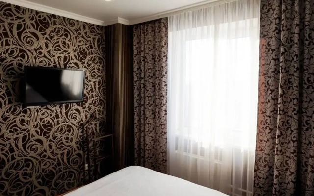 Golden Shar apartments for 70 years of October 4