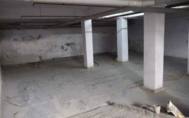 Airport Hotel Tashree