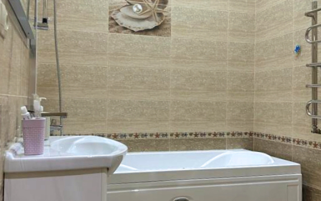 Na Prospekte Kirova Flat