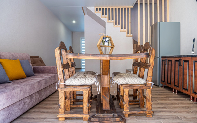 Вилла Семейная с Видом на Горы в Терсколе от Квартирукинг