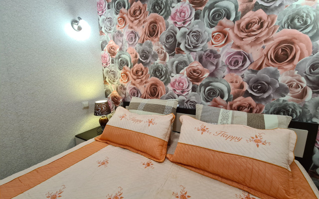 S Otdelnym Vkhodom Flat