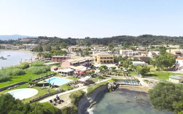 Canal D'Amour Village Apartments