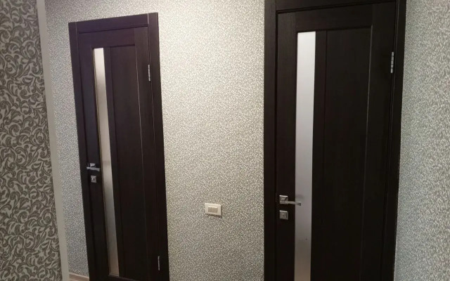 Na Ul. Uritskogo, 19a Flat