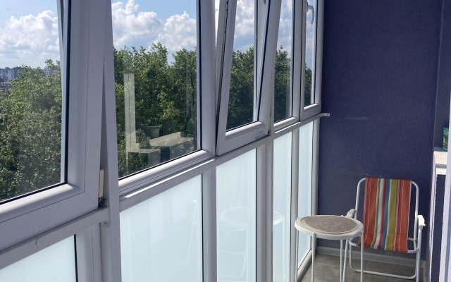 Uyutnaya Na Beregu Morya Flat