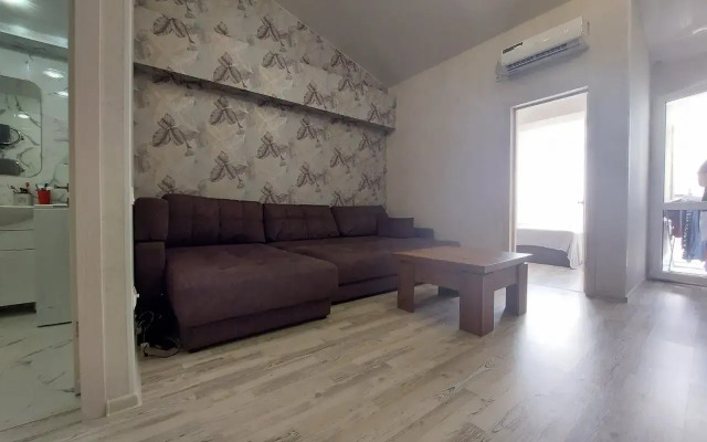 Квартира Уютная Двухэтажная на Античном