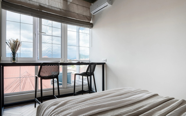 Red Apartments Art Layt Mille Apartments