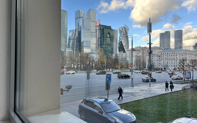 Kutuzovskiy Apartments