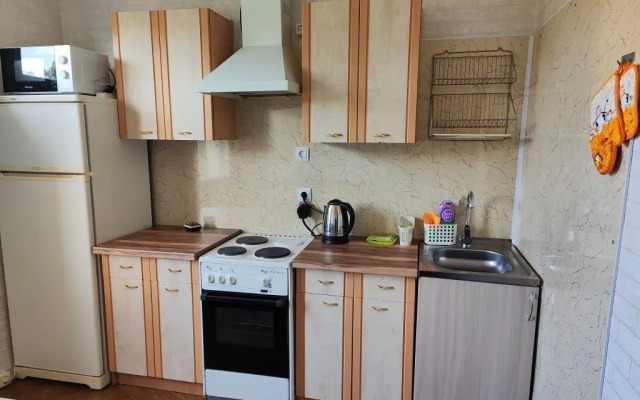 U Metro Leninskiy Pr. Flat