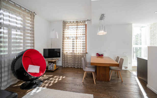 Flat Sovremennaya Kvartira V Tsentre Goroda