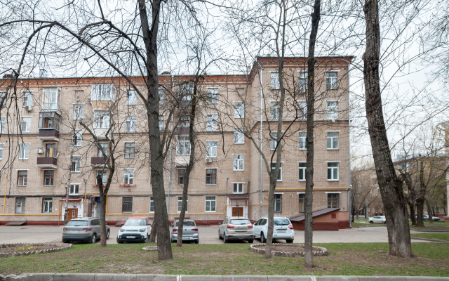 Goncharov Apartments