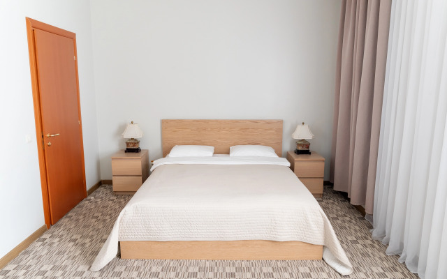 Апарт-отель Светланская 51