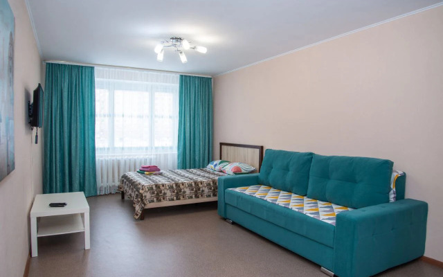 Uyutnaya Ryadom S Kristall Mat I Ditya Flat