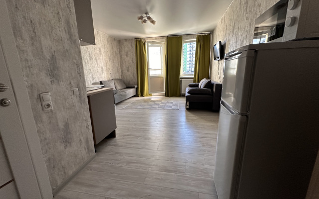 Na ulitse Sovremennikov 1 Flat