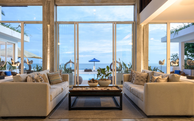 The Beach House by Reveal Boutique-hotel