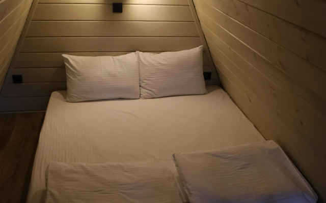 Glamping Stantsiya Morskaya