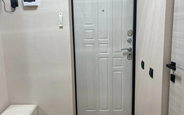 Odnushka Na Dvoikh Flat