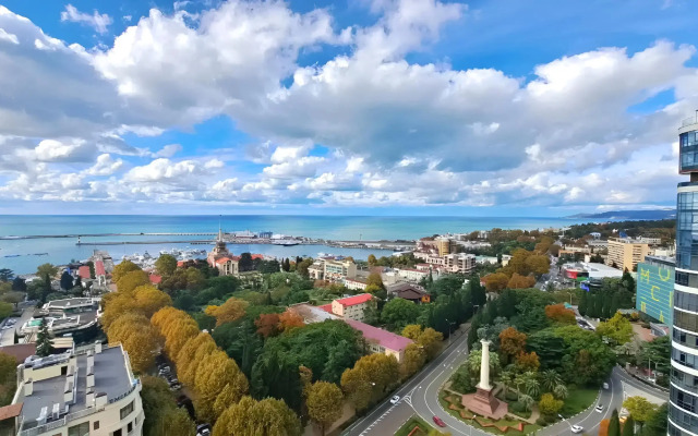 Апартаменты с Шикарным Видом на Море в Центре Сочи
