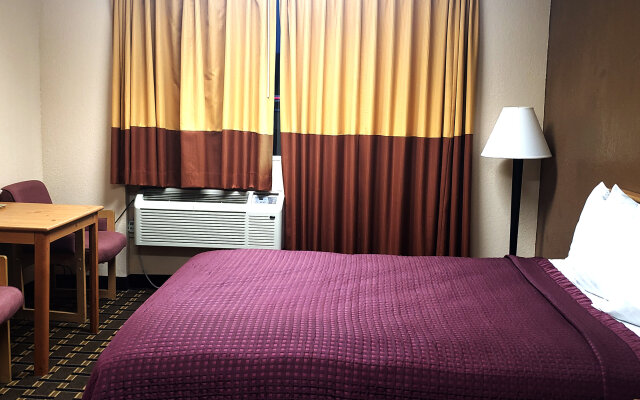 Coratel Inn&Suites Mankato Hotel