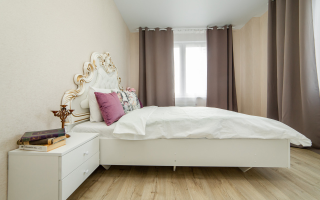 Golden Time Apartments