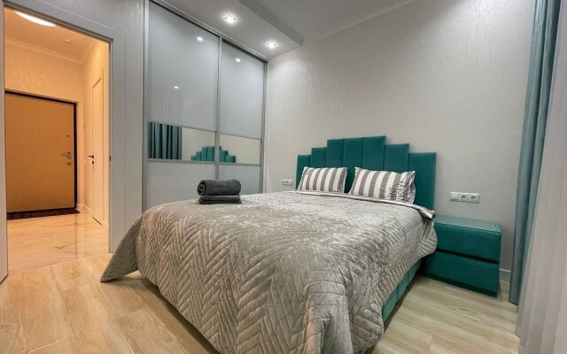 Yevrodvushka S Dizaynerskim Remontom Flat