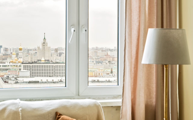 Great view on Kremlin 2 rooms apartment 23 floor