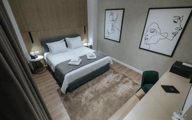 Park Plazza Hotel