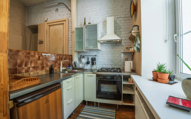 Апартаменты Аутентичная Квартира с Раритетной Печью 19 Века