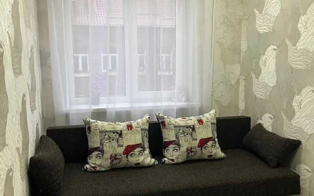 U Korolevskikh Vorot Flat