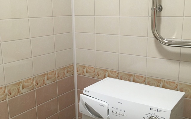 2-Bedroom u Metro Dvigatel Revolyutsii Flat