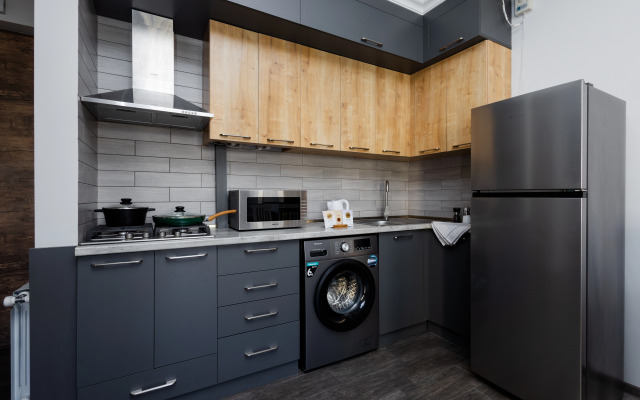 Keygo 0197 Ryadom S Parkom Imeni Diany Abgar Apartments