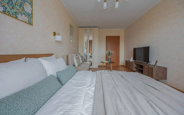 Apartamenty trehkomnatnye v 4km ot Kremla Sova-Dom