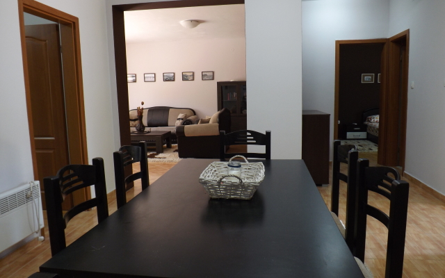 Holiday Home Center Budva Guest House