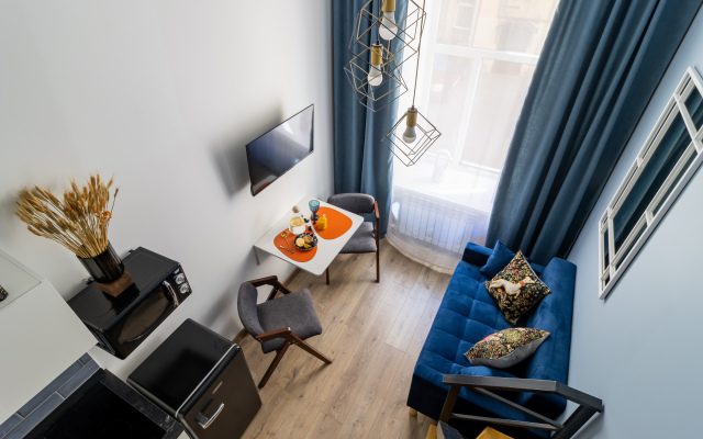 Квартира Студия с европейским характером и ярким интерьером