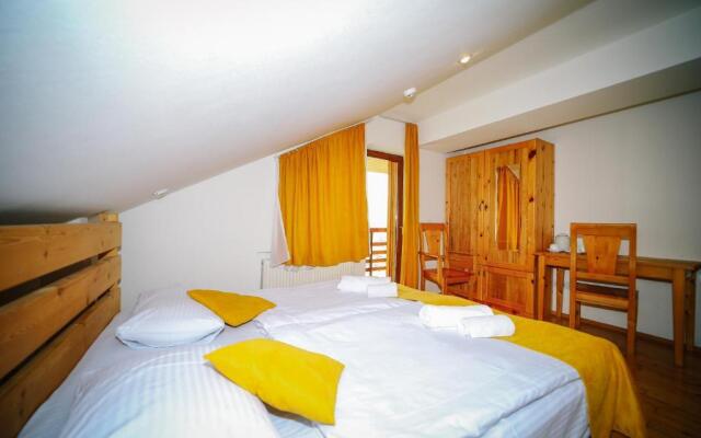 Alpenhaus Hotel Kazbegi