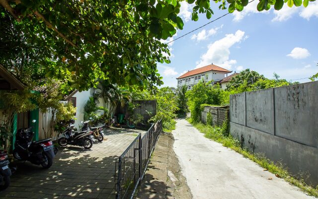 Umanede Jimbaran Guesthouse