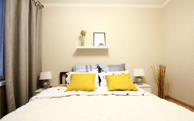 Квартира на Широкой