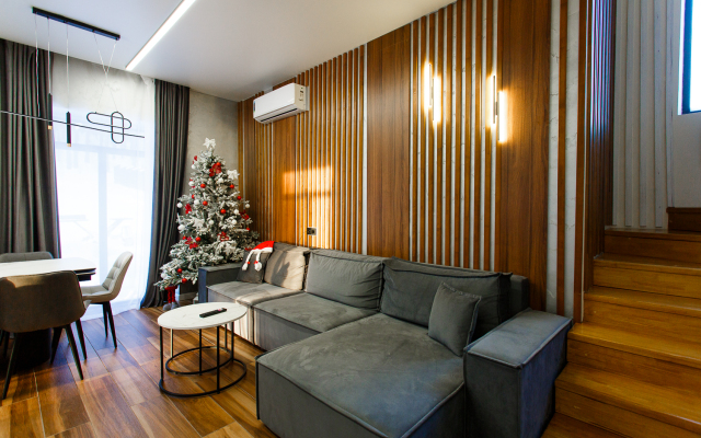 Daymond Private house