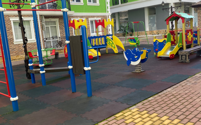 V Siriuse Na Tavricheskoy Flat