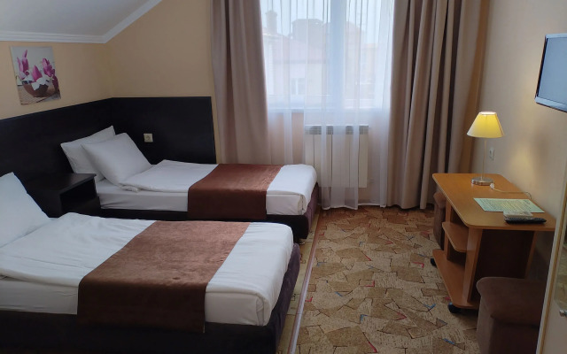 Leto Guest house