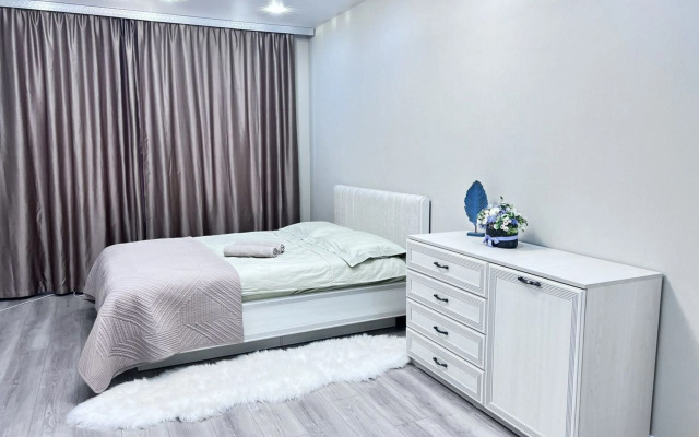 Na Solnechnom Bulvare, 8k2 Flat