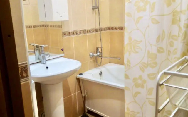 Tryokhkomnatnaya V Sovetskom Rayone Flat