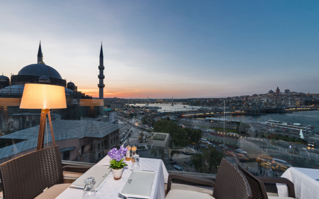 Alpek Hotel