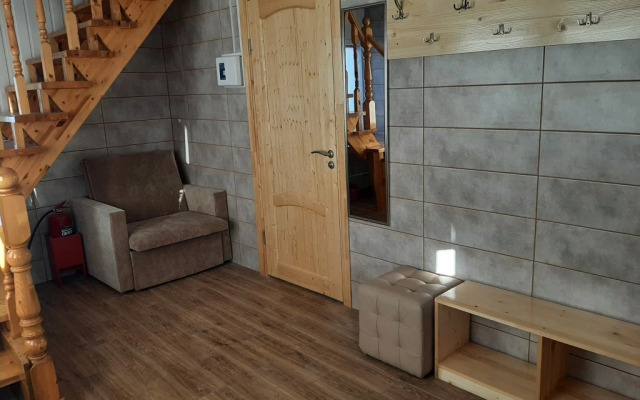 Частный дом Большая дача в Ушаках