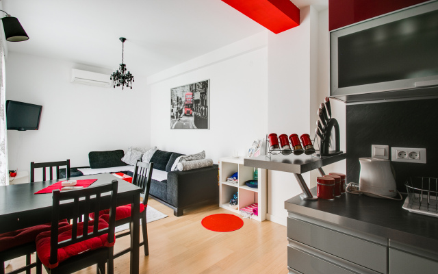 Maestro Casino Sveti Stefan Apartments
