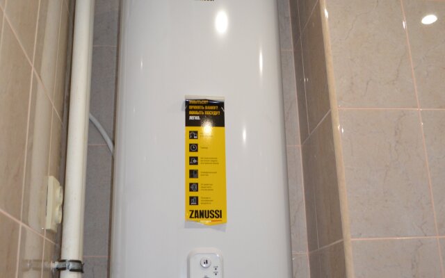 Апартаменты от Людмилы на Революции 1905 31в