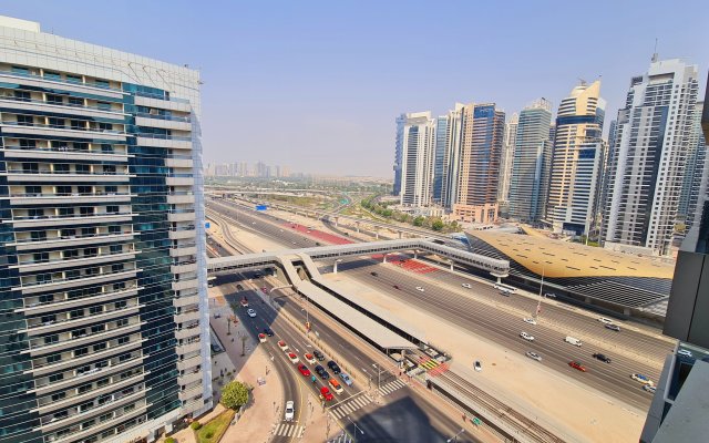 Marco Polo - 1BR with Marina Views Near Metro & Marina Mall Apartments