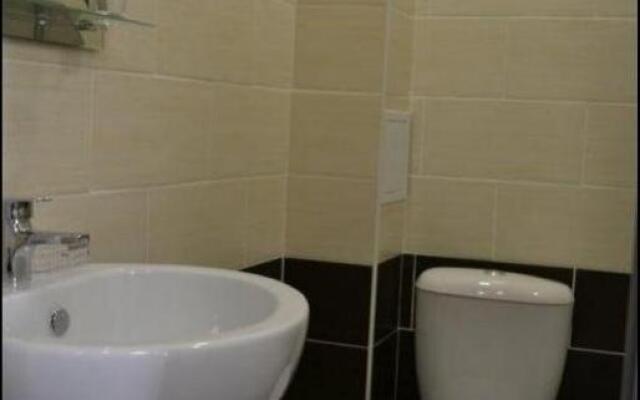 Vinsent Hotel