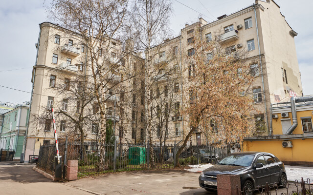 4-Komnatnye Na Chistykh Prudakh Apartments
